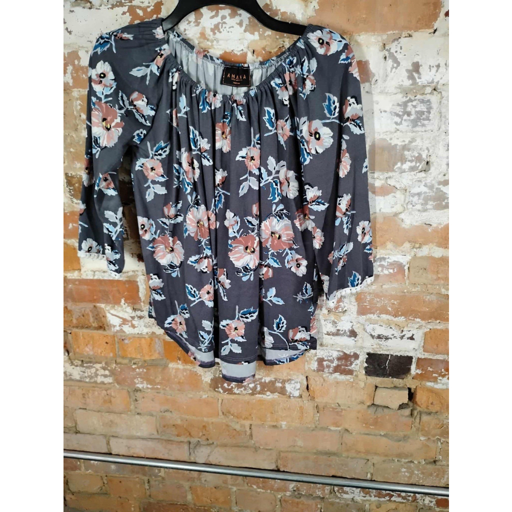 Amana Women's Blouse Size M Floral 3/4 Sleeve